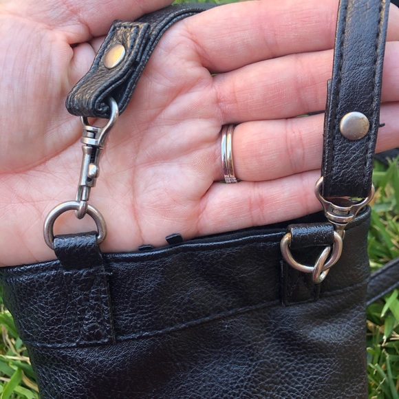 ROXY fringe Crossbody - Picture 11 of 16